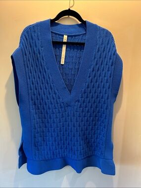 Lululemon Oversized V-Neck Cable Knit Sweater Vest - Blue